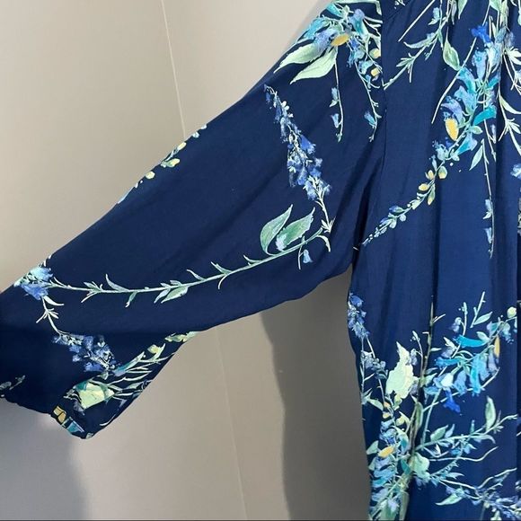 St. John’s Bay wrap kimono one size fits all - Picture 5 of 6